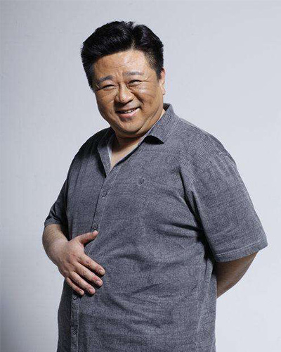梁冠華