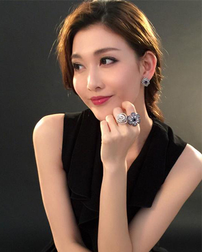 李彩樺