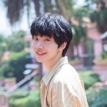 連淮偉新媒體推廣